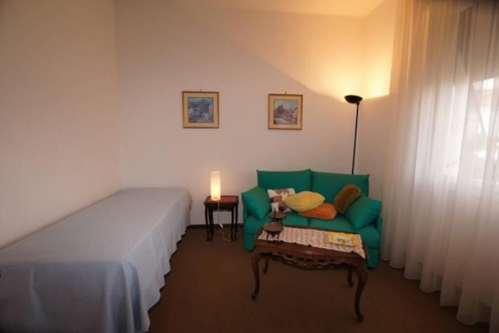 Casa Belvedere Диано Кастело Екстериор снимка